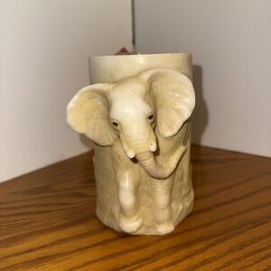 Animal Spirits Hand Carved Elephant Scene Pillar Candle‎ New w/Tag Retro Y2K